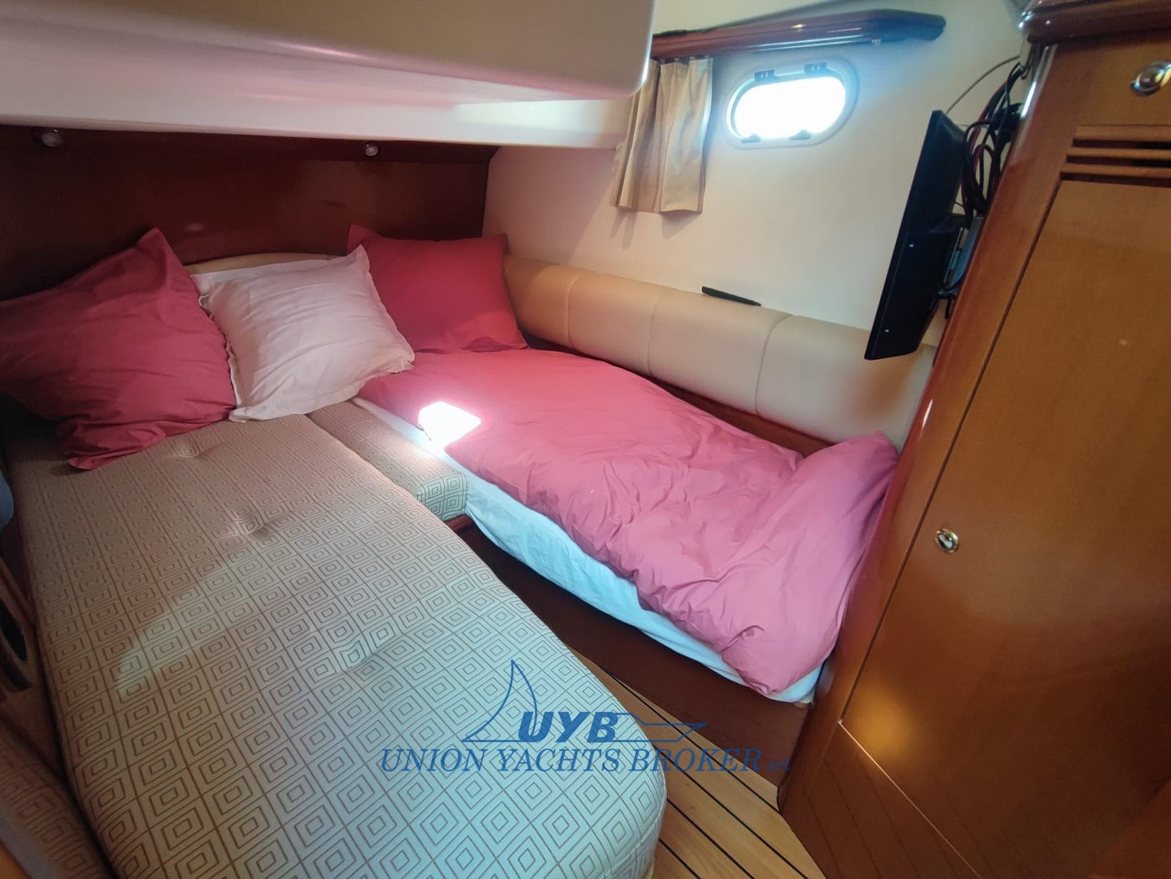 Jeanneau Prestige 46 Fly d'occasion - image hero 12