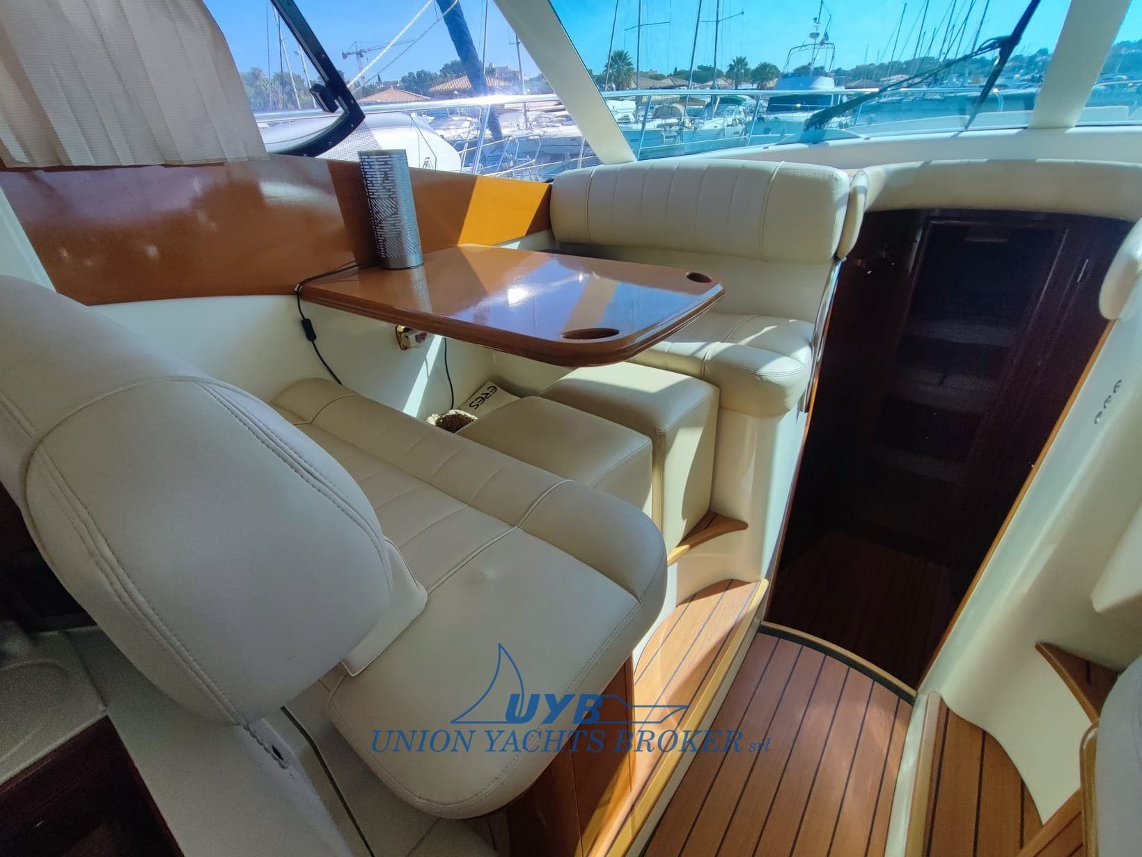 Jeanneau Prestige 46 Fly d'occasion - image hero 7
