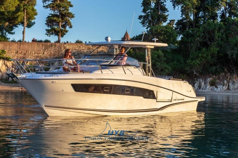 Jeanneau Cap Camarat 10.5 Wa Serie 2 - Interior View Jeanneau Cap Camarat 10.5 Wa Serie 2 - Interior View