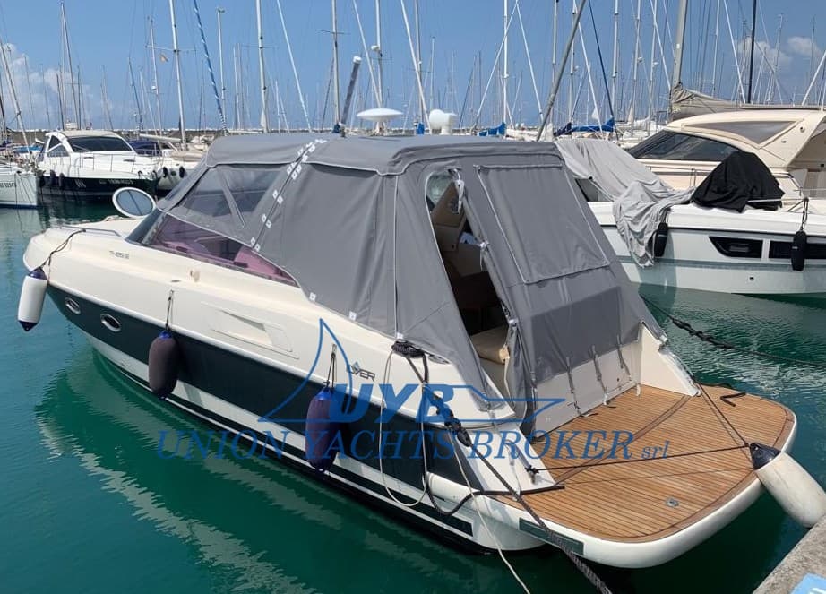 Ilver Thesi 32 - Detail View 1 Ilver Thesi 32 - Detail View 1