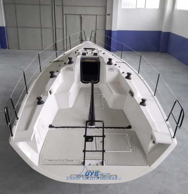 Italia Yachts IY 9.98 NEXTGEN gebraucht - Hauptbild 11