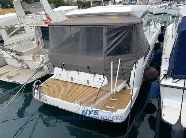 Jeanneau Nc 37 - Deck View Jeanneau Nc 37 - Deck View