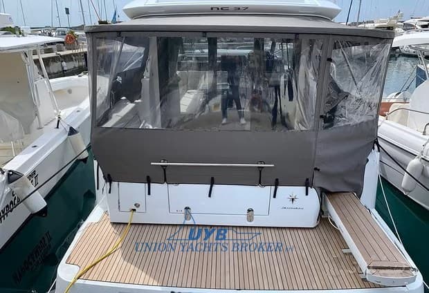 Jeanneau Nc 37 - Interior View Jeanneau Nc 37 - Interior View