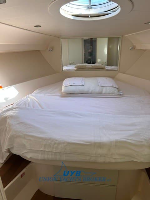 Pershing 39 usato - foto hero 18