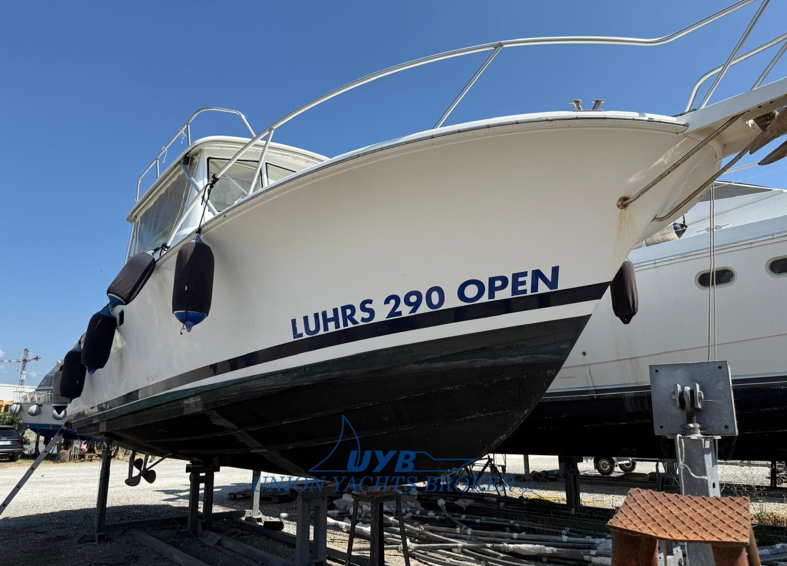 Luhrs T-290 Wa - Main View Luhrs T-290 Wa - Main View