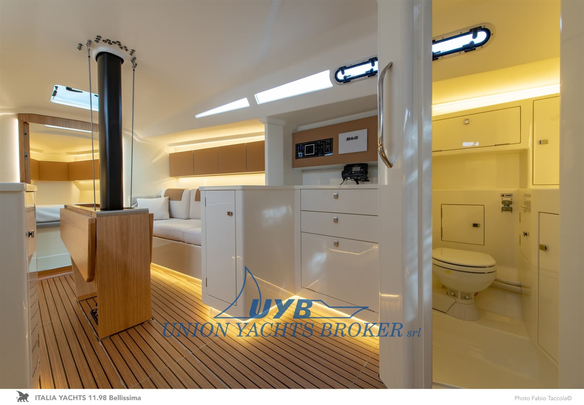Italia Yachts Italia 11.98 usato - foto hero 11