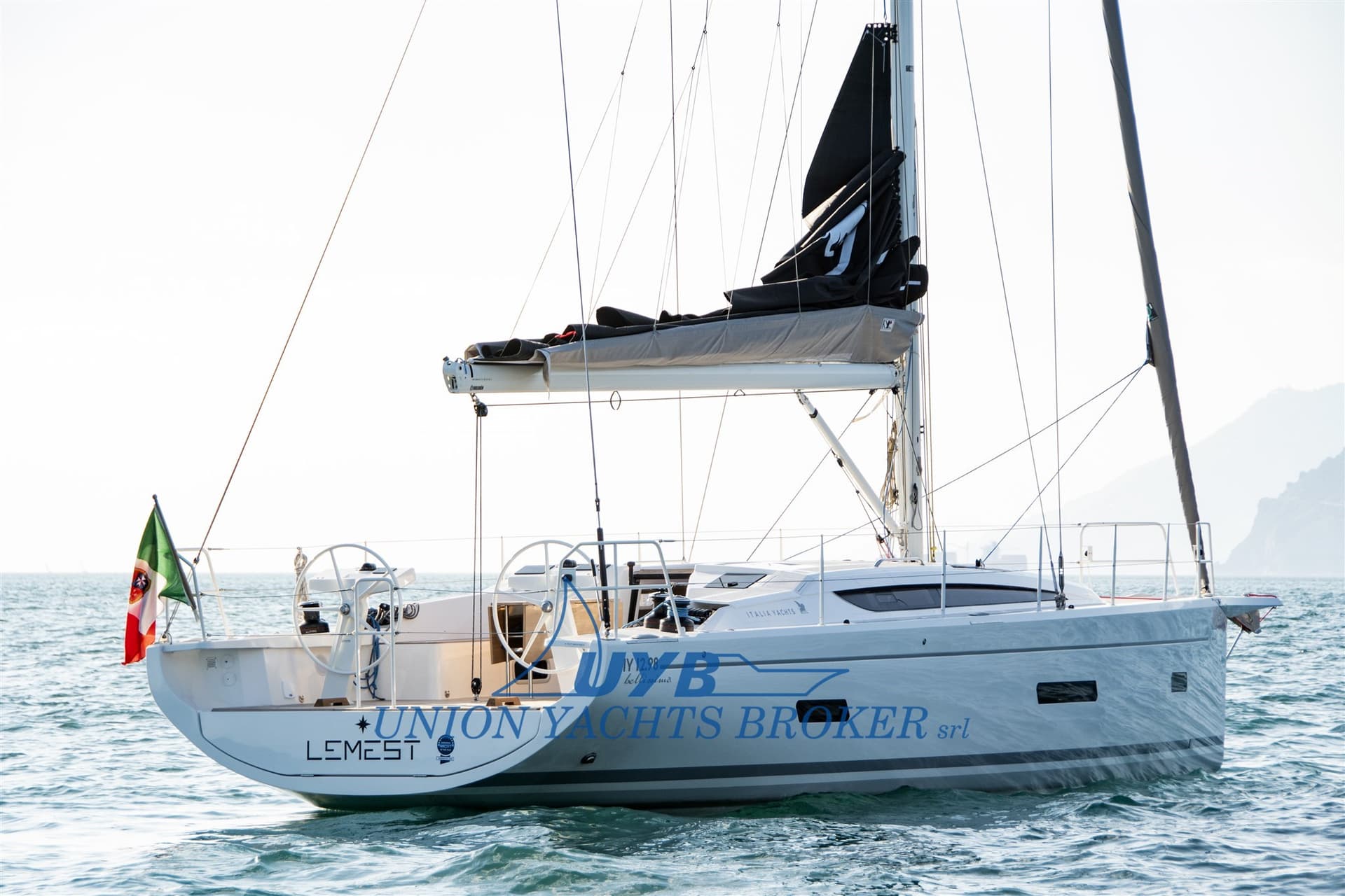Italia Yachts Italia 12.98 used - main view