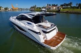 Galeon 485 Hts - Interior View Galeon 485 Hts - Interior View