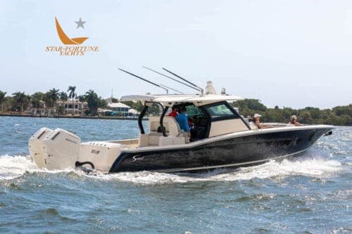 Scout Boats 377 Lxf - Detail View 1 Scout Boats 377 Lxf - Detail View 1