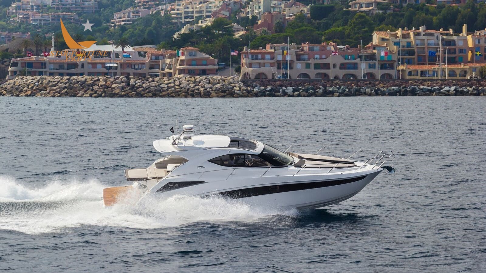 Galeon 405 Hts - Interior View Galeon 405 Hts - Interior View