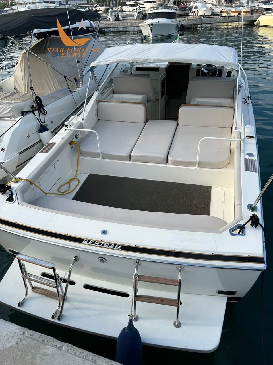 Bertram Yacht 28' Moppie usato - dettaglio 1