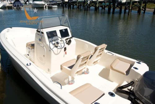 Scout Boats 175 Sportfish - Deck View Scout Boats 175 Sportfish - Deck View