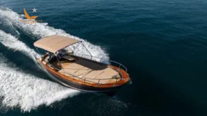 Nautica Esposito Positano 25 - Interior View Nautica Esposito Positano 25 - Interior View