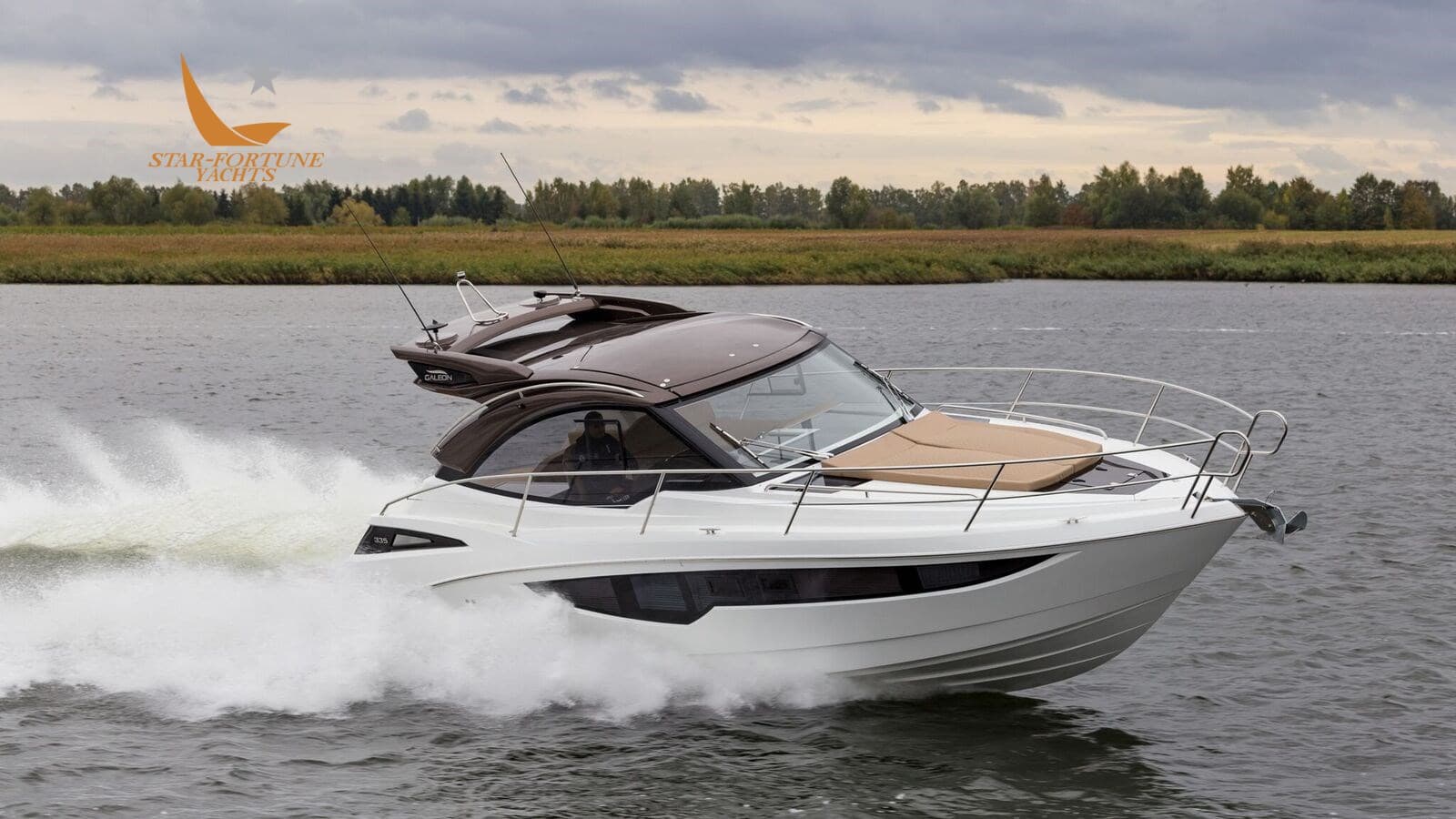 Galeon 335 Hts - Detail View 1 Galeon 335 Hts - Detail View 1