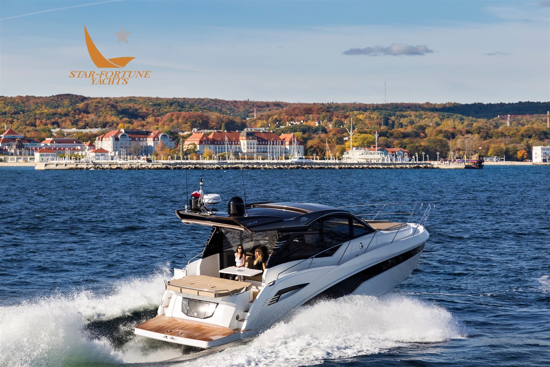 Galeon 425 Hts - Detail View 1 Galeon 425 Hts - Detail View 1