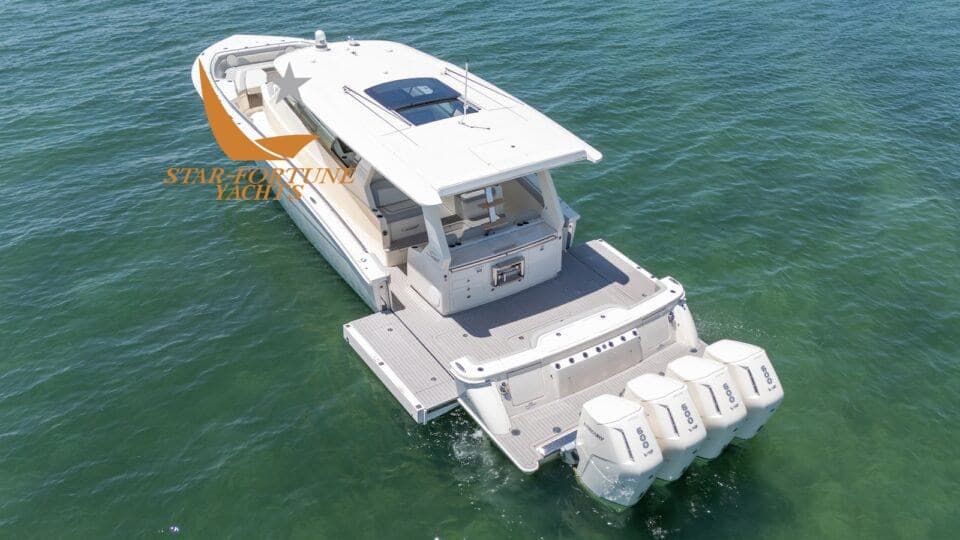 Scout Boats 530 Lxf - Detail View 1 Scout Boats 530 Lxf - Detail View 1