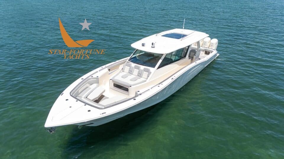 Scout Boats 530 Lxf - Deck View Scout Boats 530 Lxf - Deck View