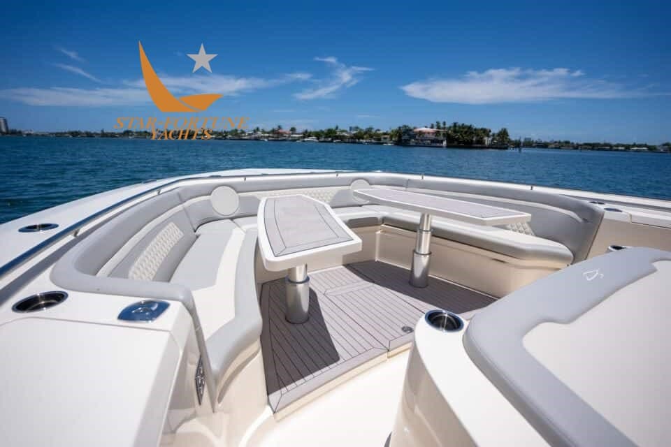 Scout Boats 530 LXF used - hero image 7