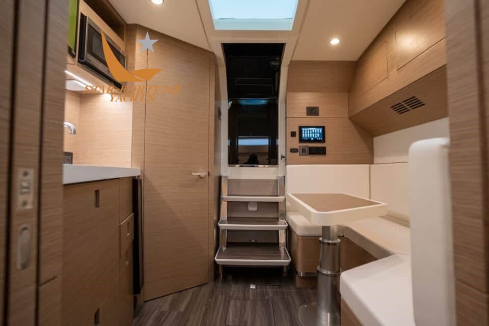 Scout Boats 530 LXF used - hero image 19