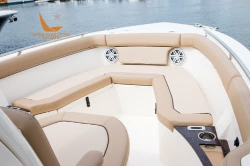 Scout Boats 240 Xsf - Interior View Scout Boats 240 Xsf - Interior View