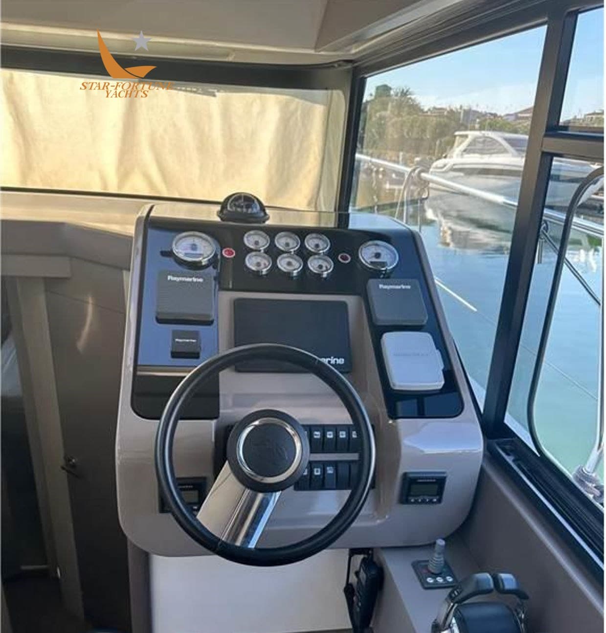 Cranchi T 36 CROSSOVER usato - foto hero 11