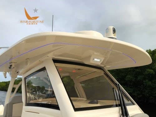 Scout Boats 330 LXF used - hero image 10