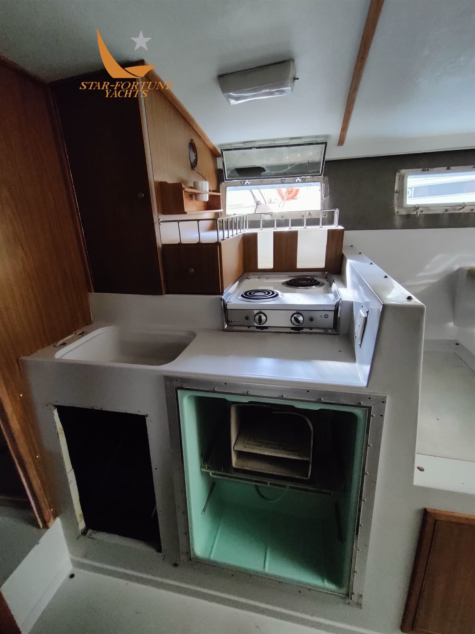 Magnum Marine 35 usato - foto hero 14
