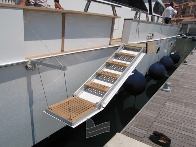 Costruzioni Navali Santa Margherita Ligure Santa 24 Fly - Interior View Costruzioni Navali Santa Margherita Ligure Santa 24 Fly - Interior View