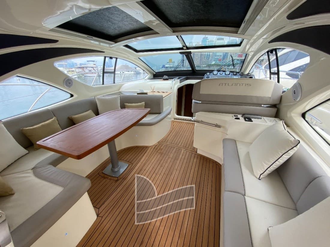 Atlantis Atlantis 50x4 - Deck View Atlantis Atlantis 50x4 - Deck View