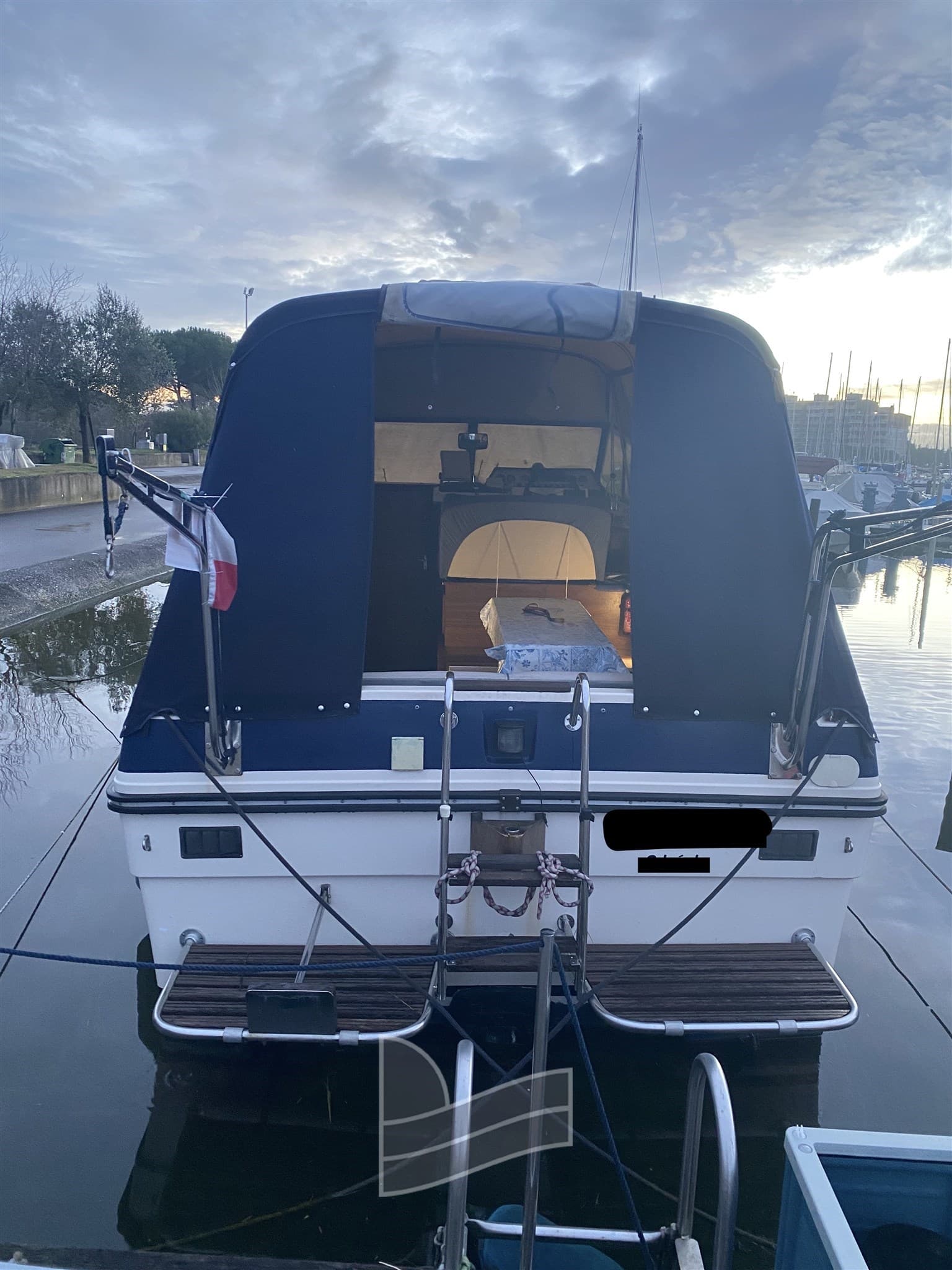 Windy Boats 8600 Mid Cab usato - dettaglio 3