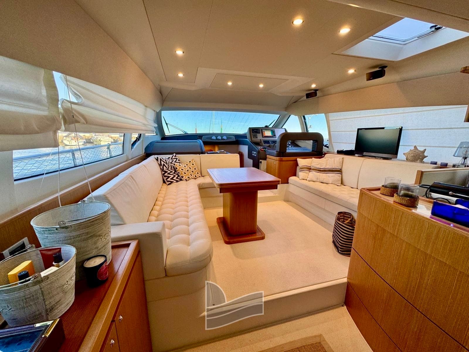 Ferretti Yachts FERRETTI 530 usato - foto hero 9