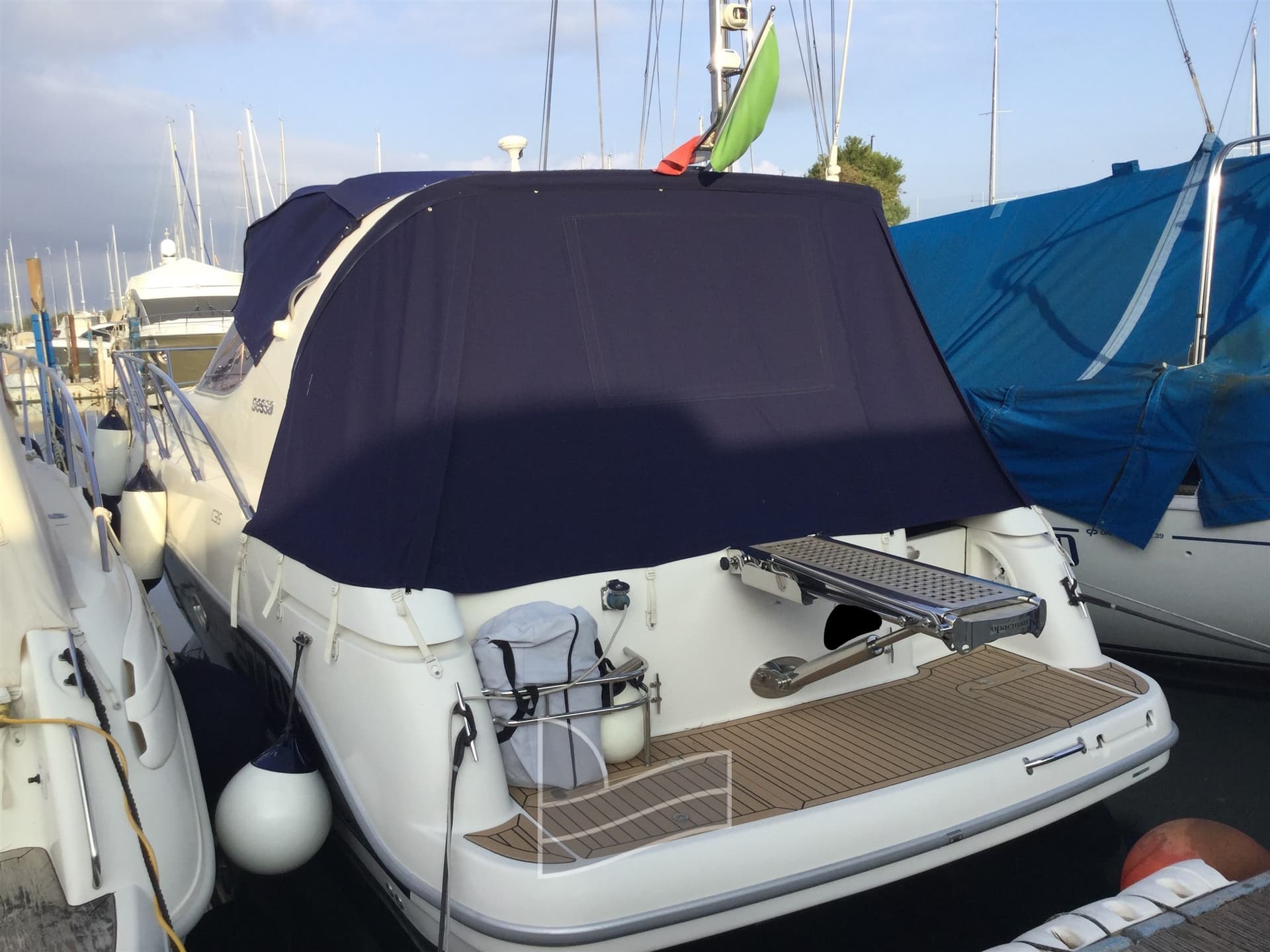 Sessa Marine Oyster 35 gebraucht - Detail 2