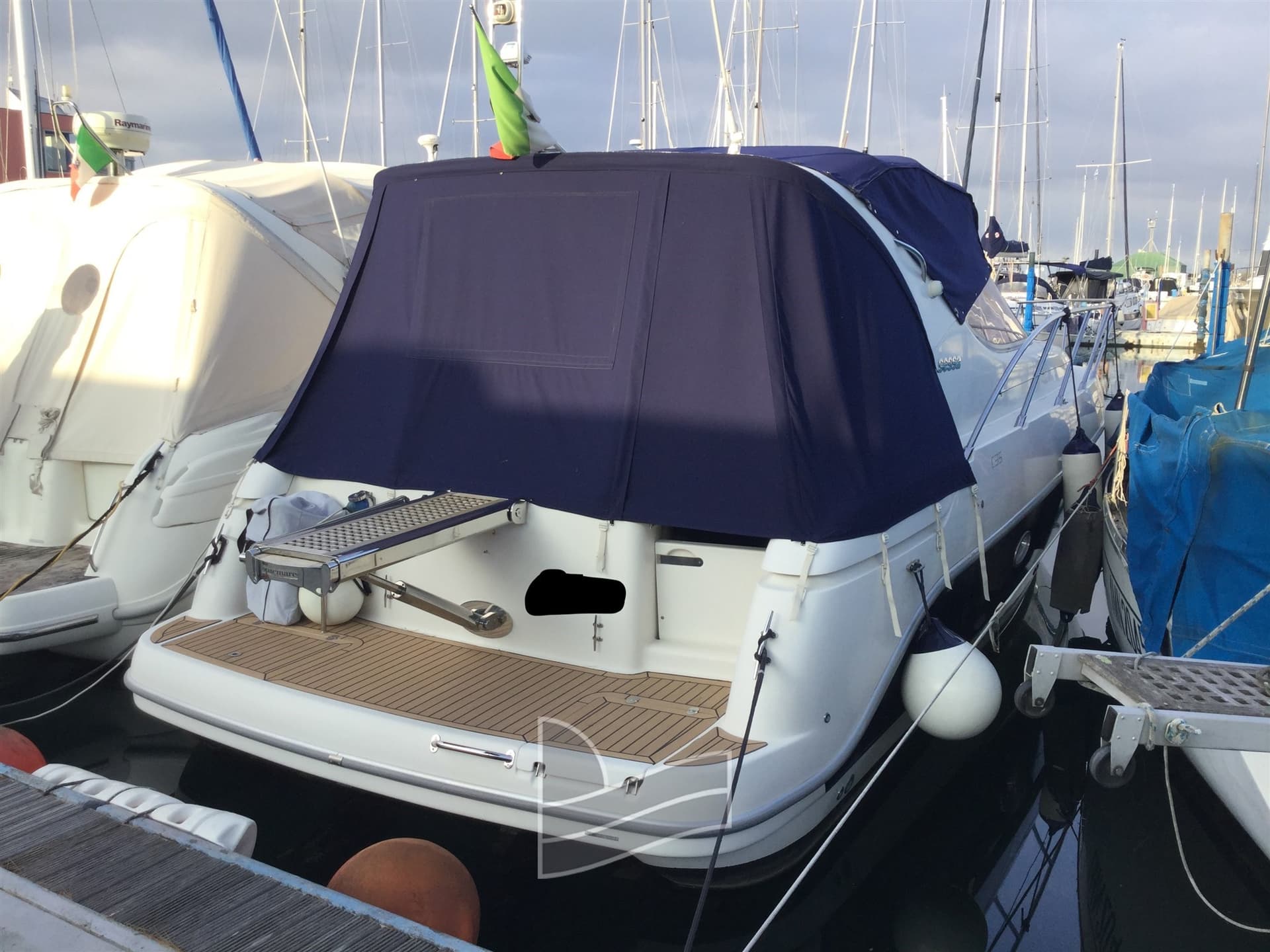 Sessa Marine Oyster 35 gebraucht - Detail 3