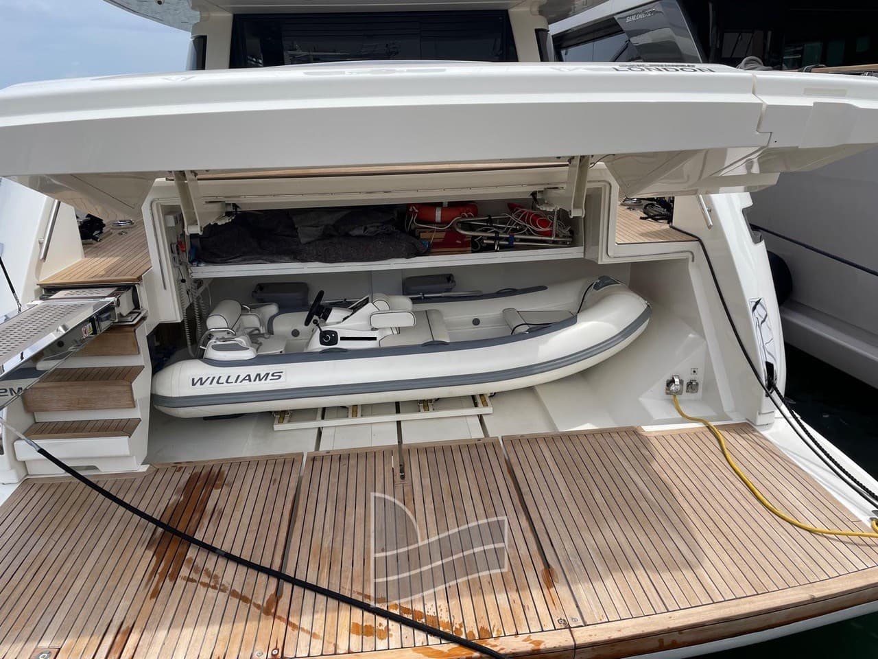 Sanlorenzo Sl 86 - Detail View 1 Sanlorenzo Sl 86 - Detail View 1