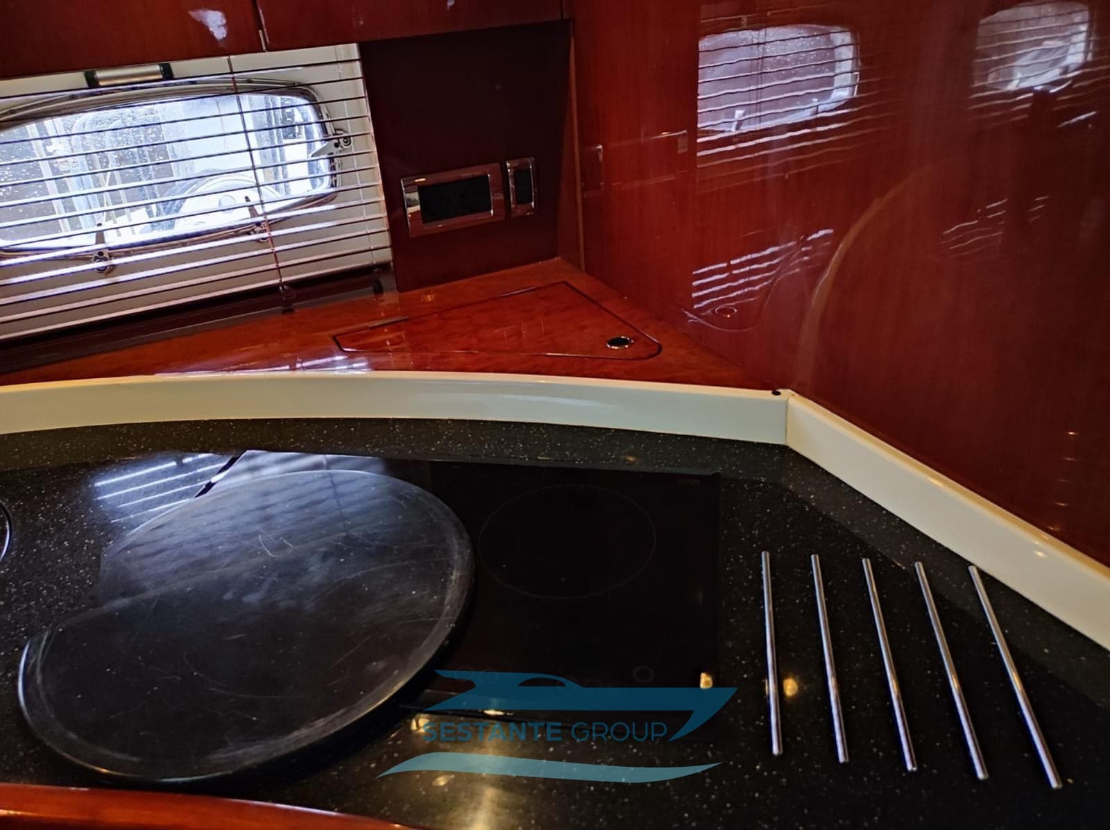 Fairline TARGA 47 usato - foto hero 10