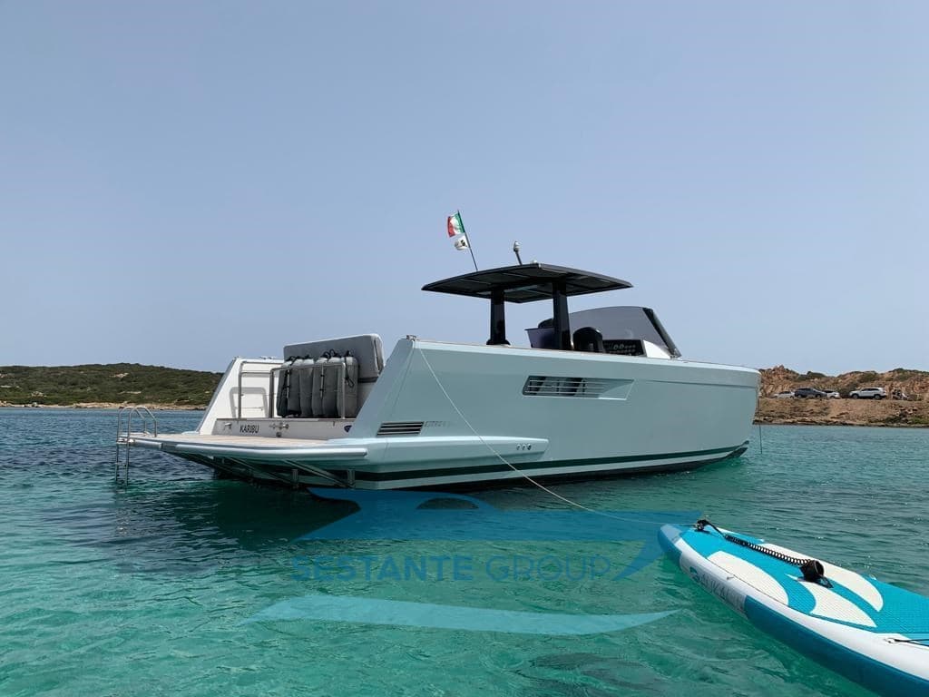 Fjord 40 Open - Deck View Fjord 40 Open - Deck View