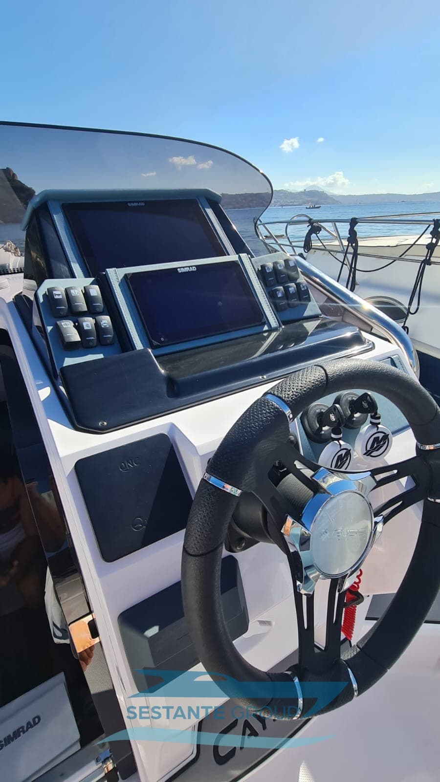 Ranieri International Cayman 28 Executive usato - foto hero 14