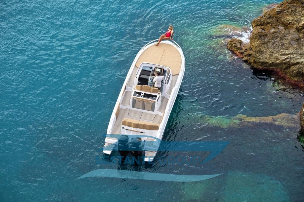 Ranieri International Next 330 Lx used - detail 2