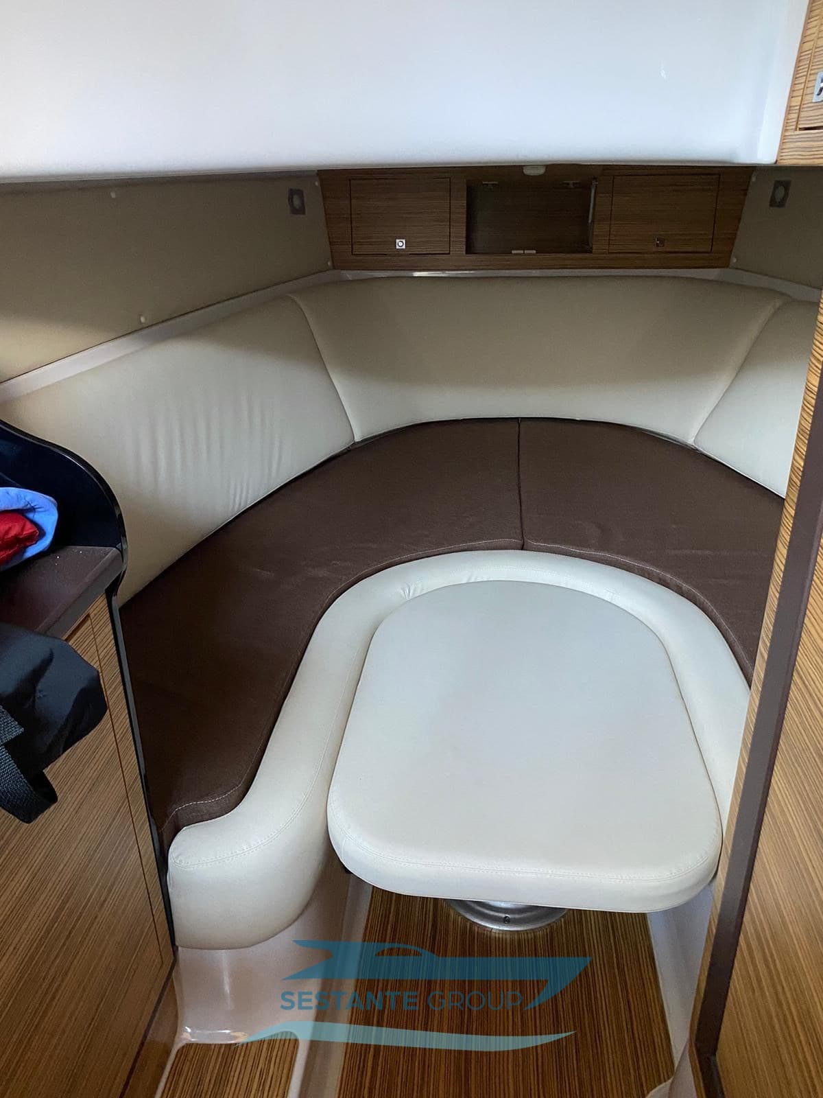 Ranieri International Shadow 30 used - detail 3