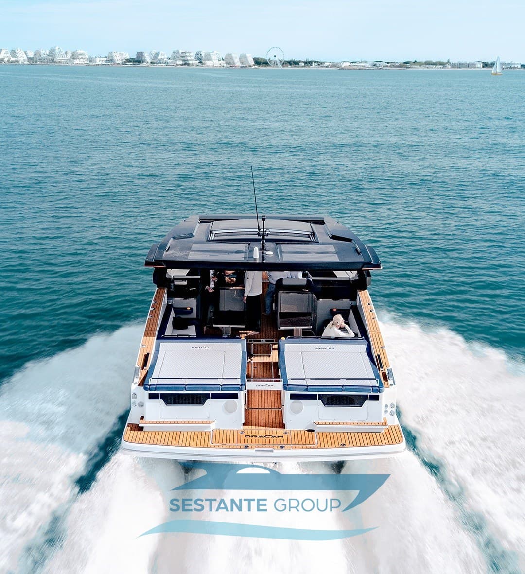 Dracan Marine Dracan 42 - Deck View Dracan Marine Dracan 42 - Deck View