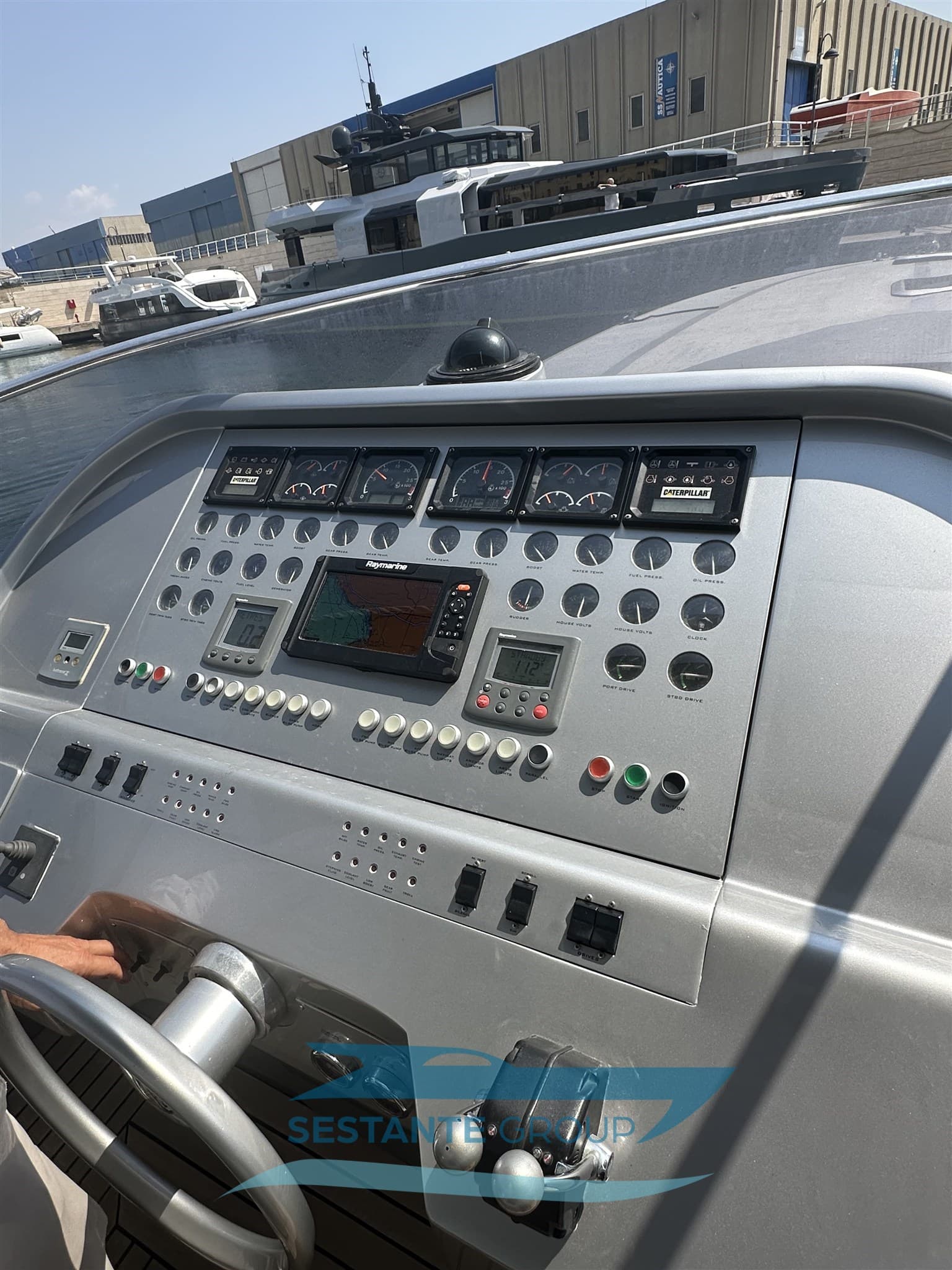 Magnum Marine Magnum 53' Sport - Detail View 1 Magnum Marine Magnum 53' Sport - Detail View 1