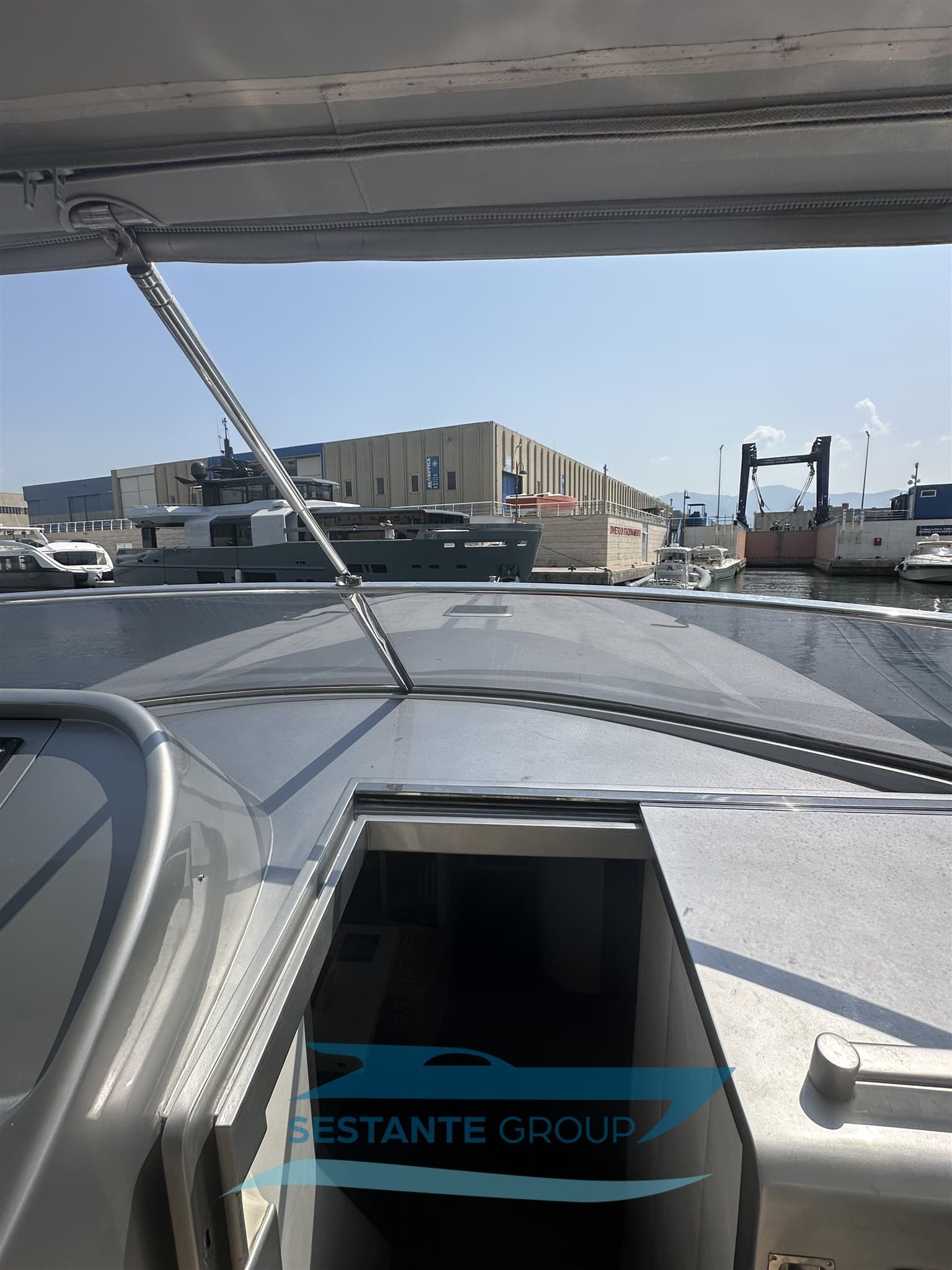 Magnum Marine Magnum 53' Sport - Interior View Magnum Marine Magnum 53' Sport - Interior View