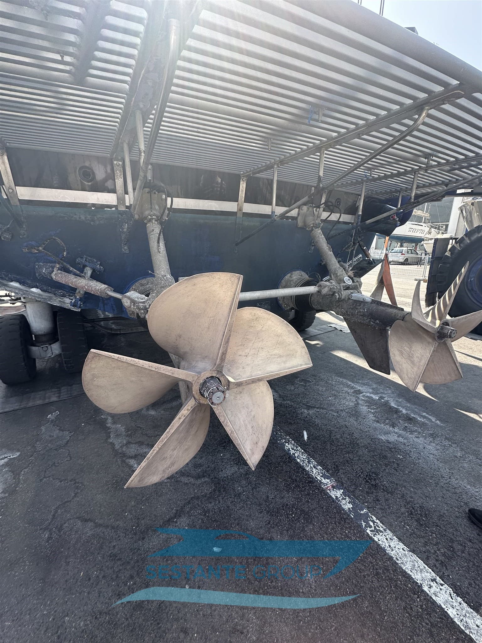 Magnum Marine Magnum 53' Sport usato - foto hero 17