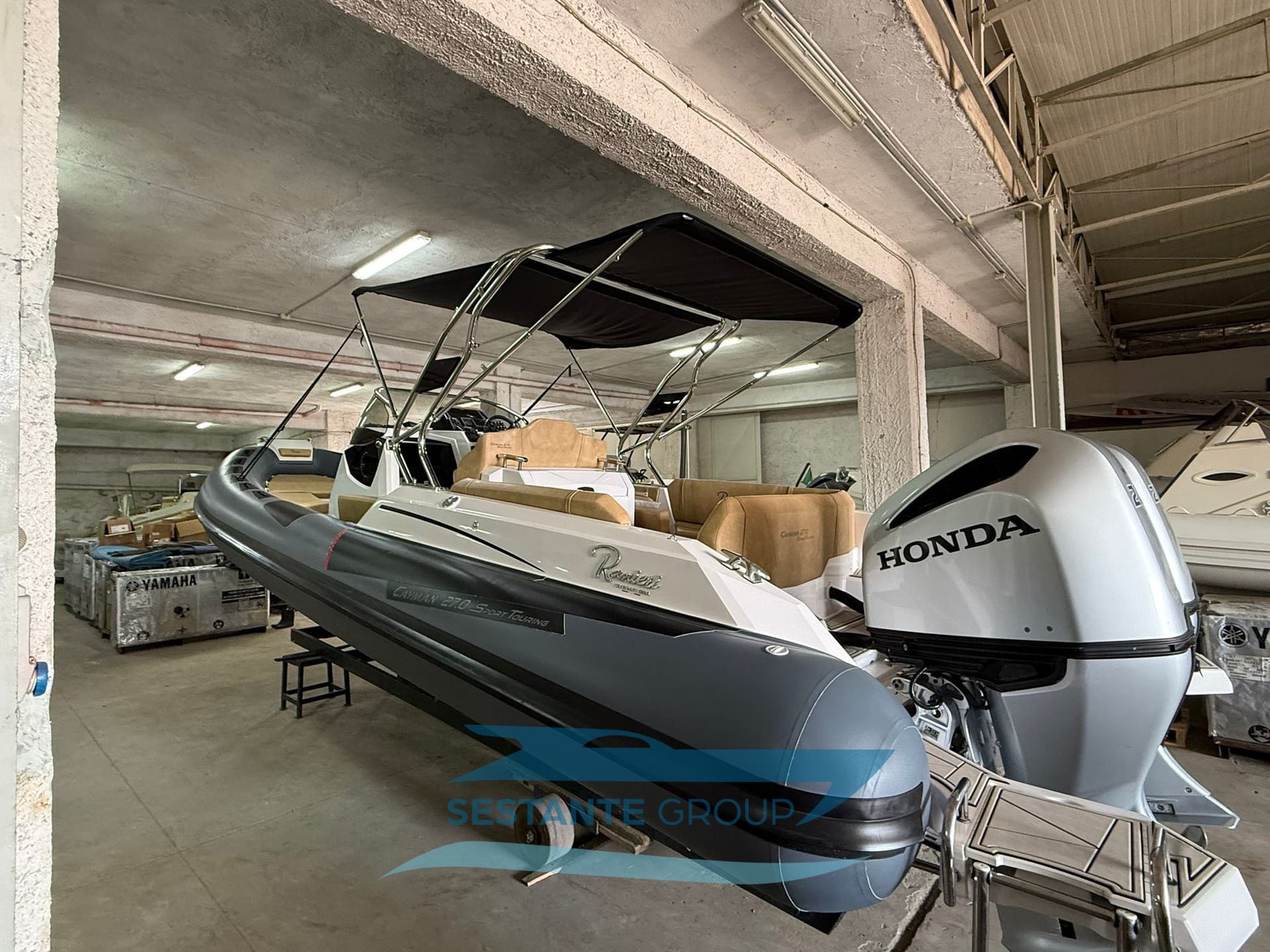 Ranieri International Cayman 27 Sport Touring usato - dettaglio 2