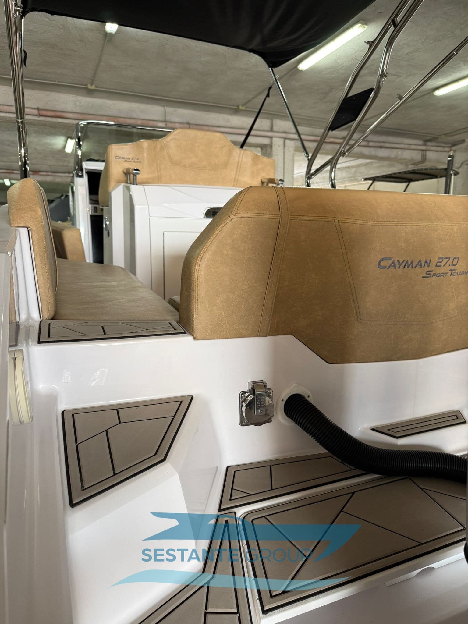 Ranieri International Cayman 27 Sport Touring usato - dettaglio 4