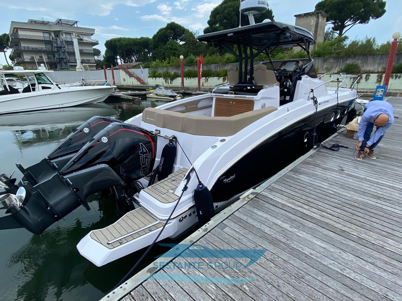 Ranieri International Next 370 Sh usato - dettaglio 2