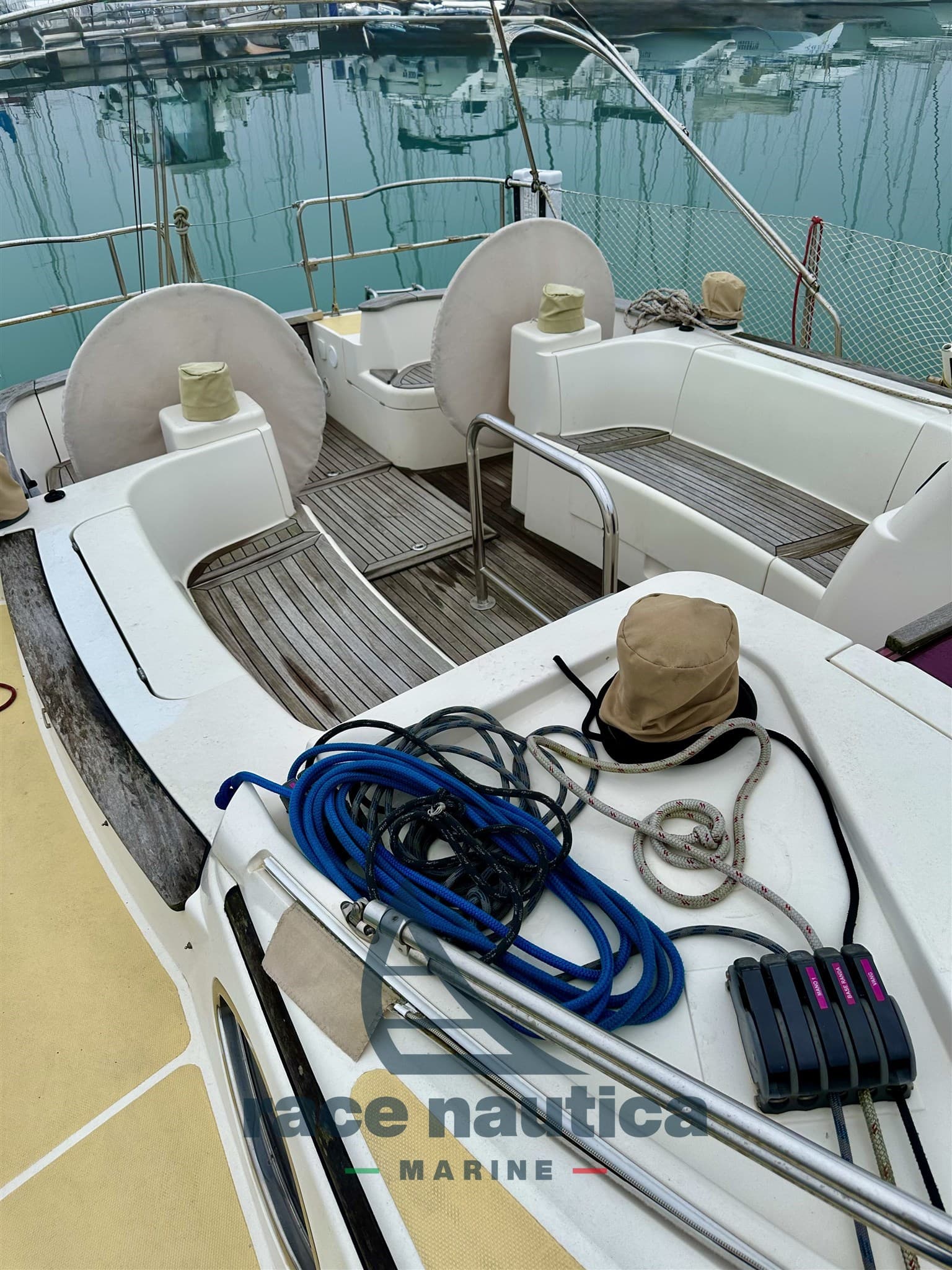 Moody 41 - Interior View Moody 41 - Interior View