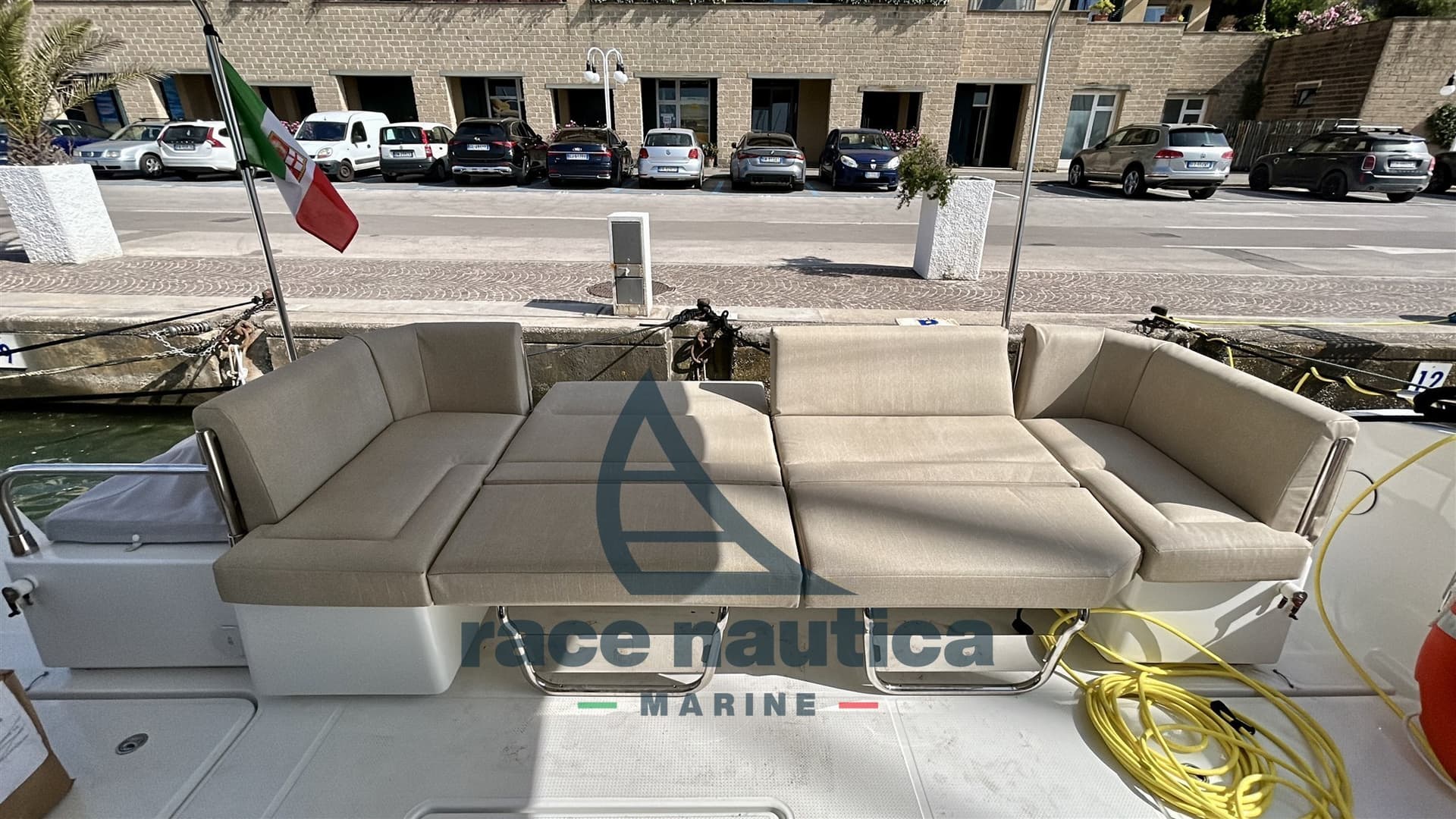 Fountaine Pajot My 4.S - Interior View Fountaine Pajot My 4.S - Interior View