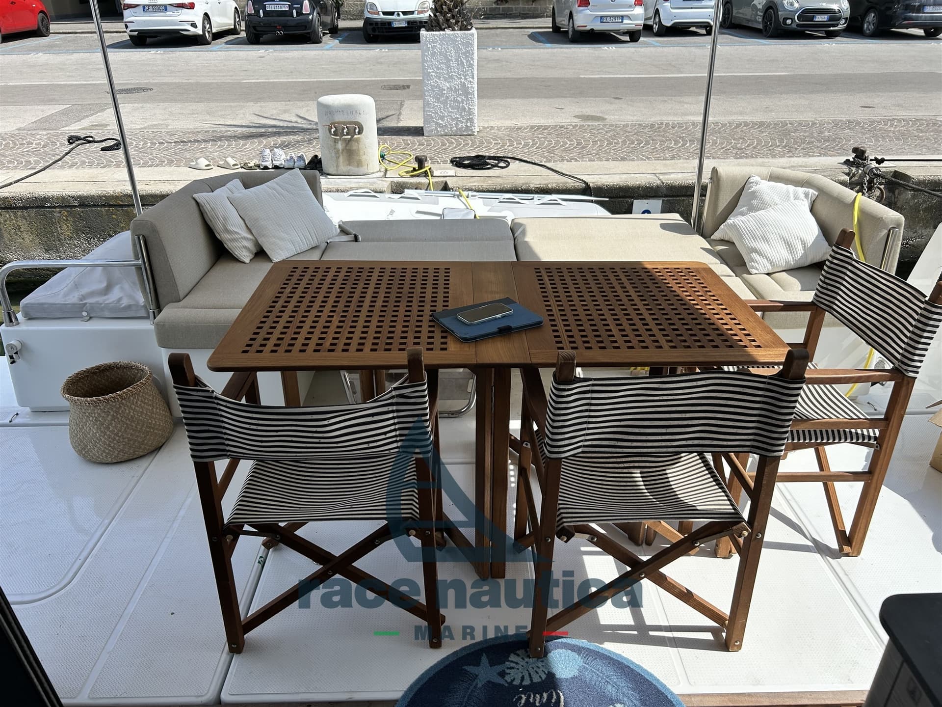 Fountaine Pajot My 4.S - Detail View 1 Fountaine Pajot My 4.S - Detail View 1