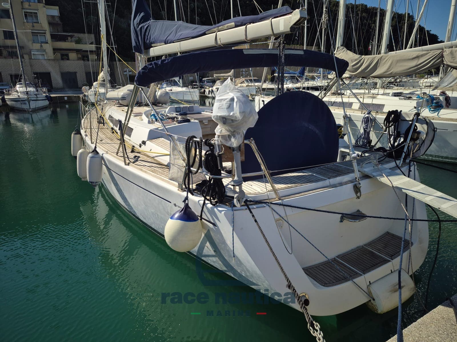 Cantiere del Pardo Grand Soleil 43 - Detail View 1 Cantiere del Pardo Grand Soleil 43 - Detail View 1